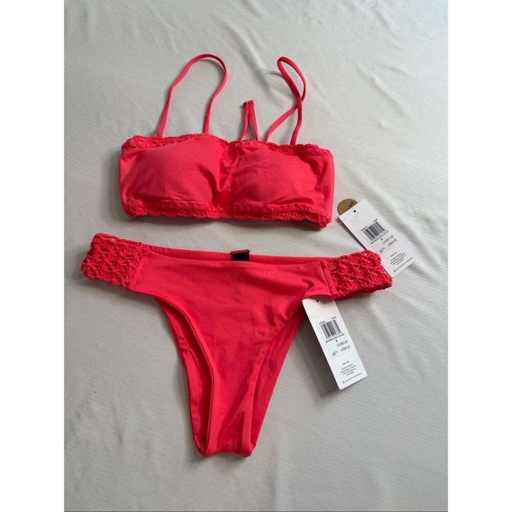 NWT Hurley 2 Piece Macrame Coral Bandeau Bikini Size Small New